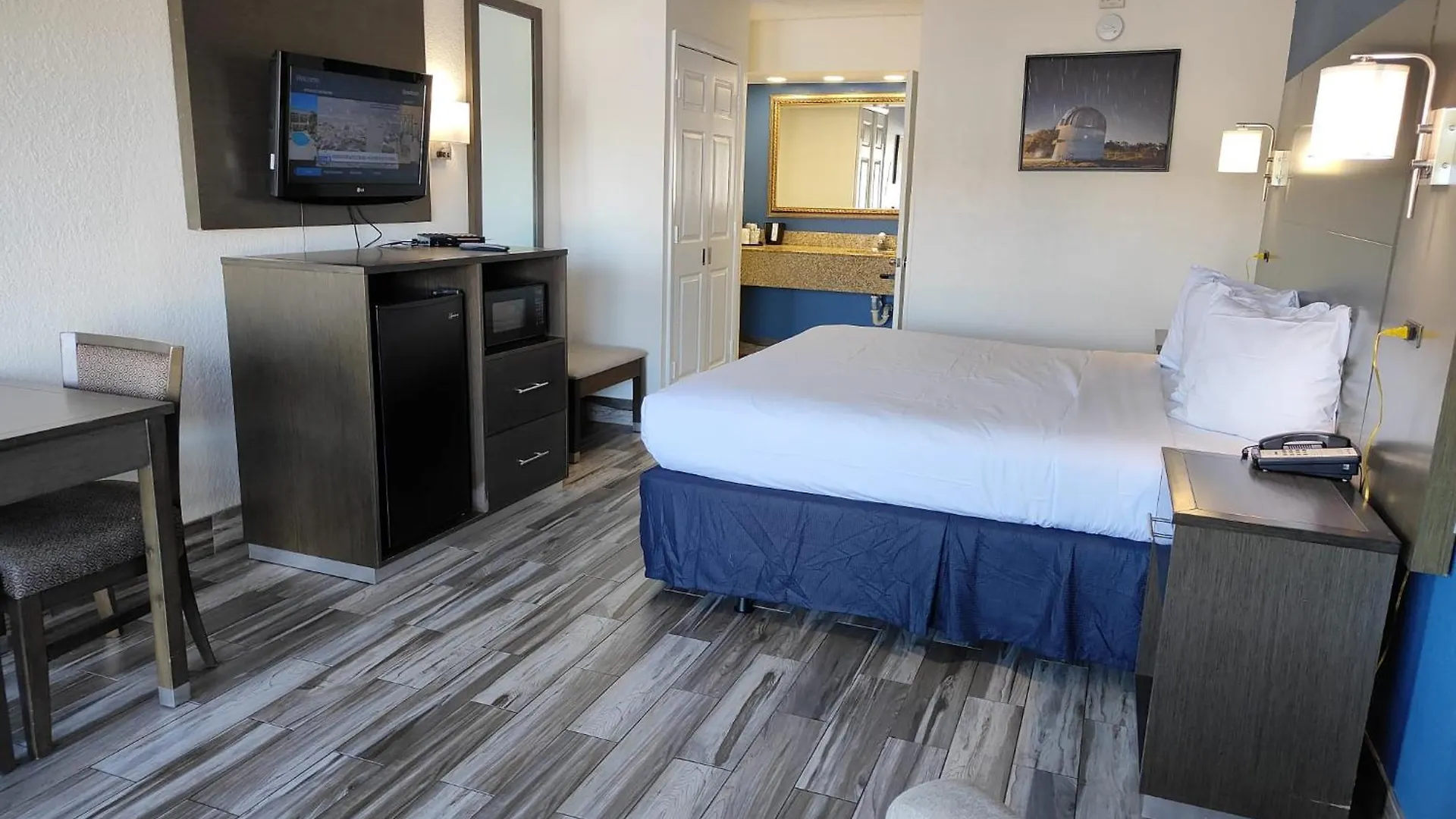 Hotel Baymont By Wyndham Orlando East Alafaya 3*,  Estados Unidos