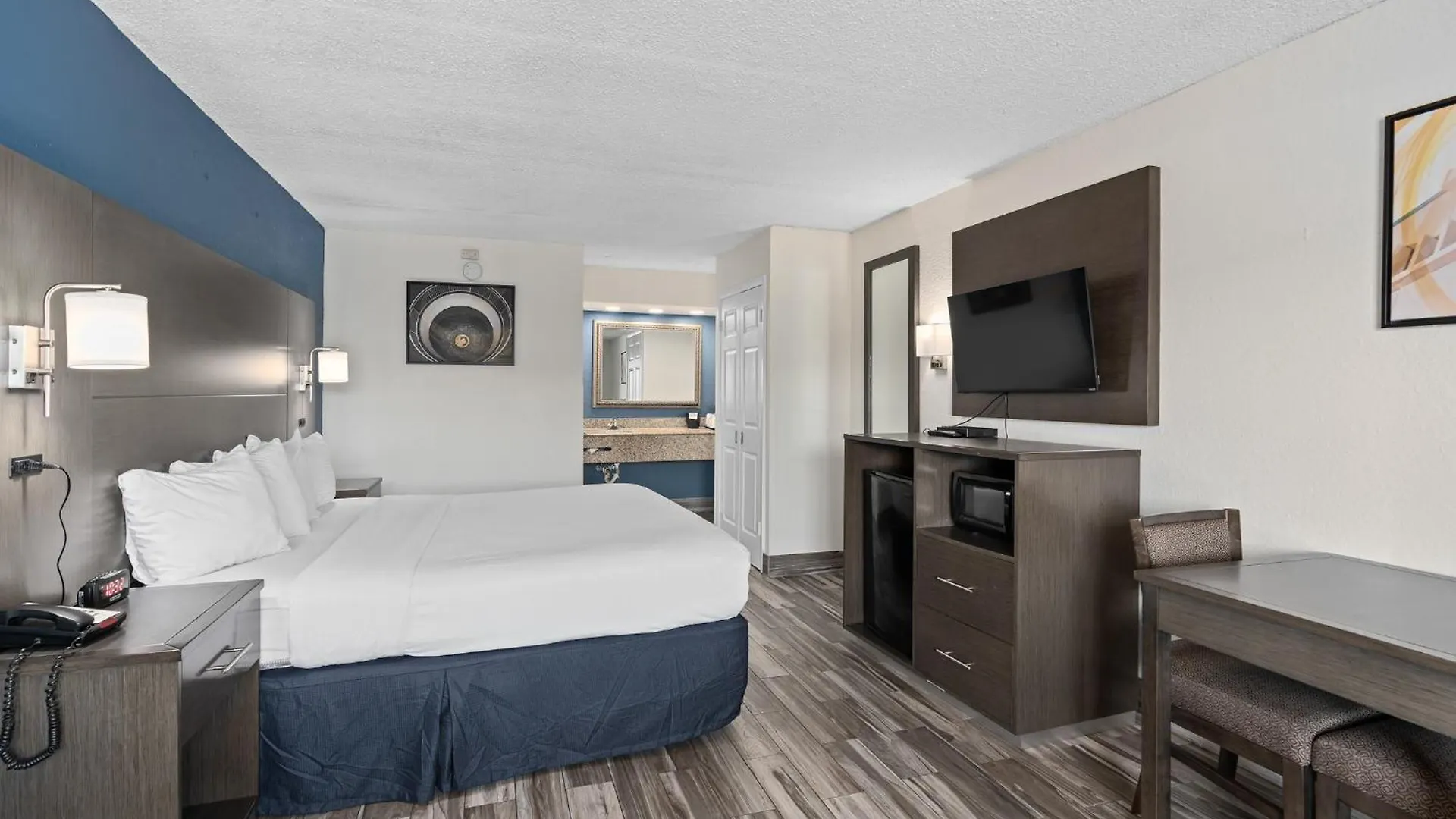 Hotel Baymont By Wyndham Orlando East Alafaya 3*,  Estados Unidos