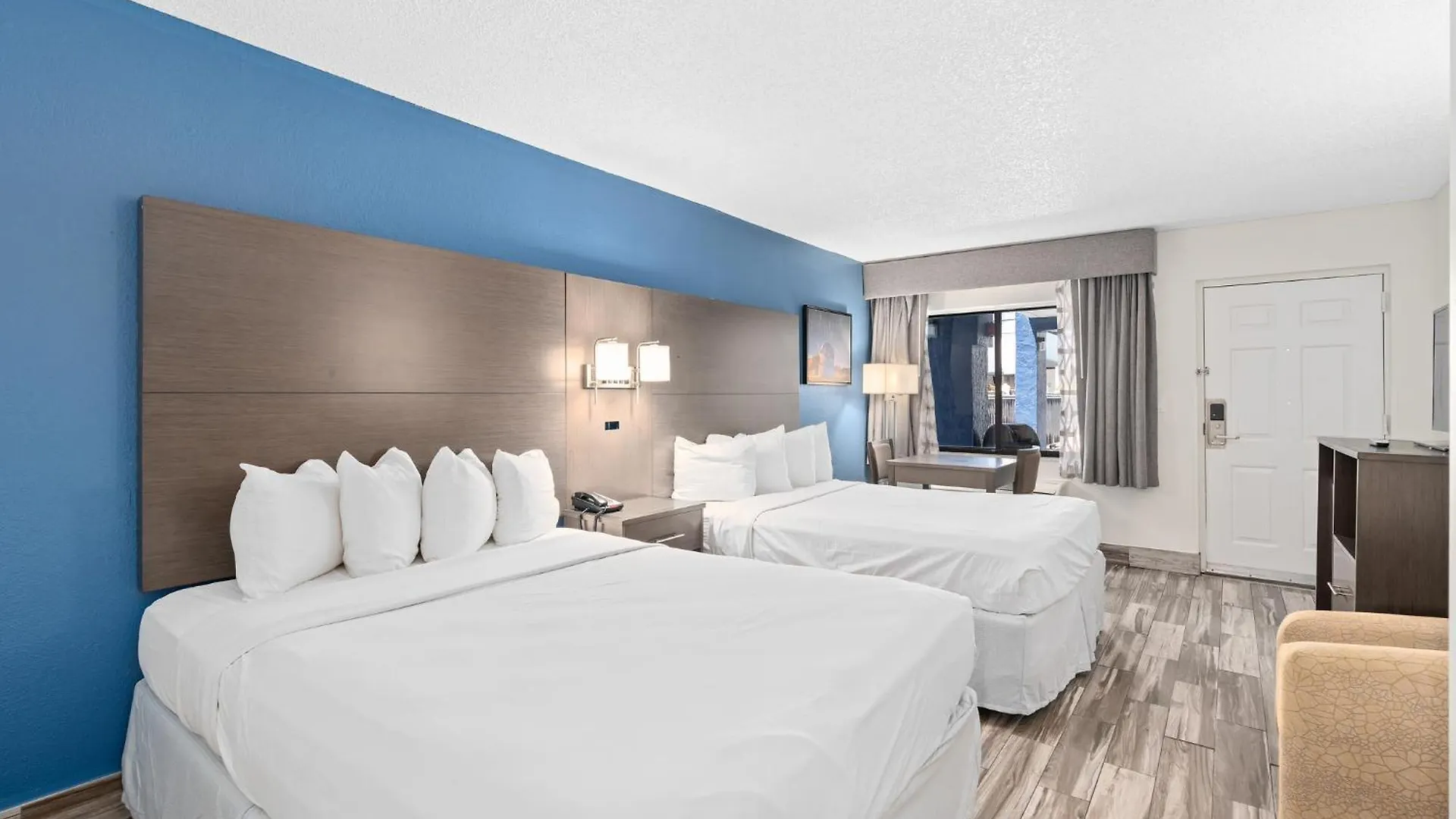 Hotel Baymont By Wyndham Orlando East Alafaya